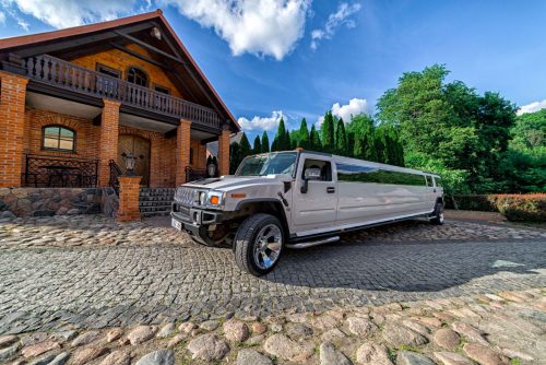 Hummer H2 limuzinų nuoma