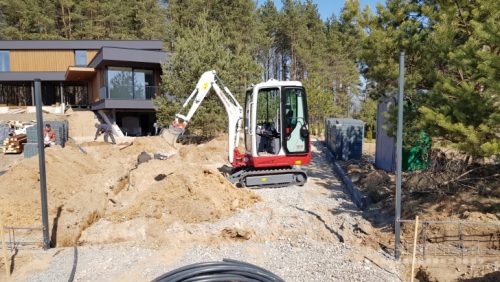 MINI EKSKAVATORIAUS NUOMA, (kuras operatorius), 065907990