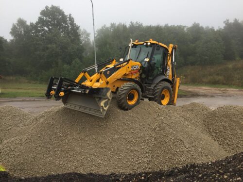 Ratinio ekskavatoriaus – krautuvo, Bobcat nuoma